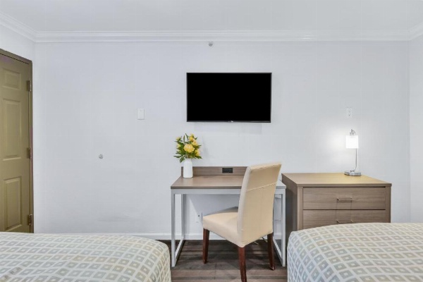 Hotel & Suites Napa Valley image 32
